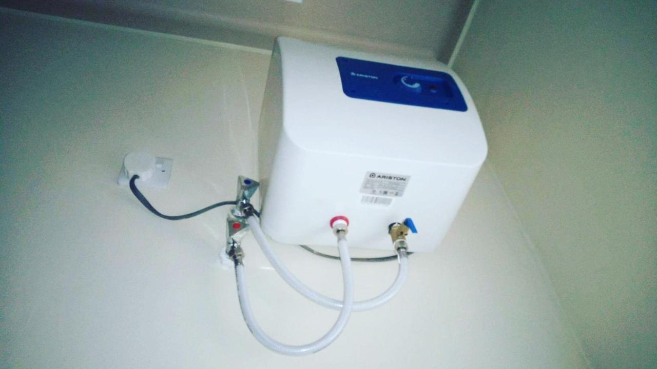 Cam Connect Motel Koboko Bagian luar foto